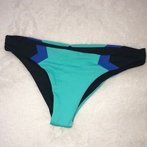 NWT reversible l*space bottoms!